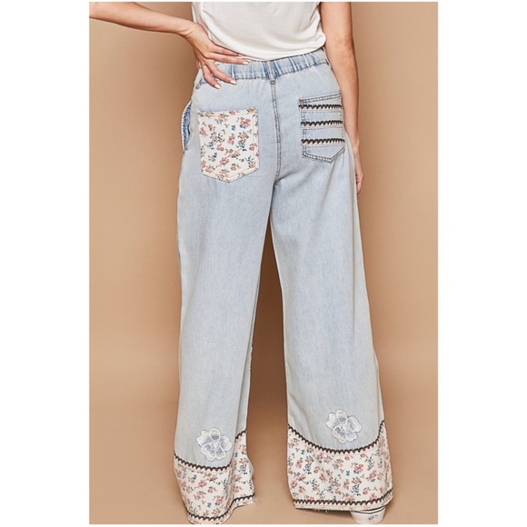 POL Light Denim Floral Embroidered Stretchy Waist Denim Wide leg Jeans - Picture 5 of 5